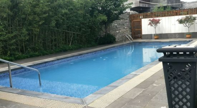 Jiuzhou Inn, Prenota Hotel Hotel a Anshun con piscina, Piscina