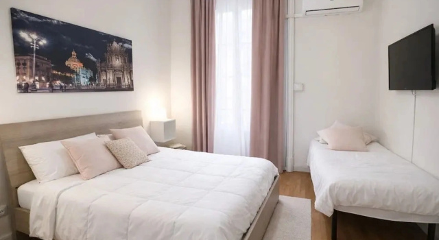 Etnea Rooms