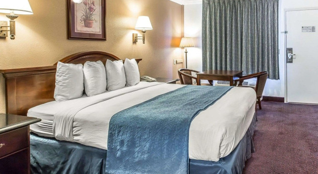Двухместный номер Standard Quality Inn Hemet - San Jacinto