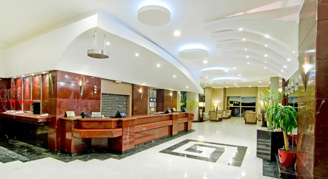 Korumar Deluxe Hotel