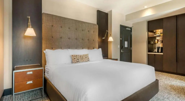 Номер Standard Cambria Hotel Houston Downtown Convention Center