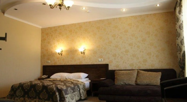 Kamelot, Book Hotel Billige hoteller i Ternopil