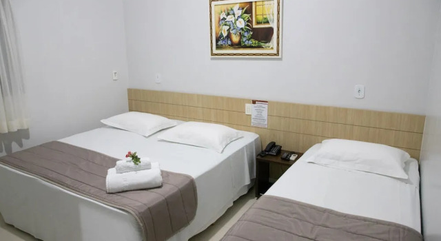 Трёхместные апартаменты Hotel Jardim