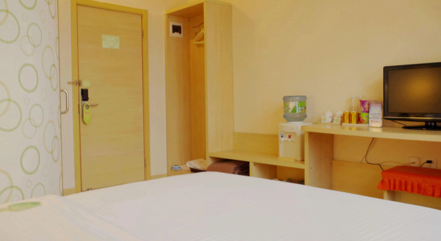 Номер Business City Star Ji Feng Branch