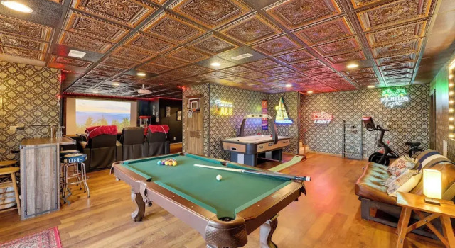Коттедж Game Room, Deck + Views: Idyllic Slaty Fork Cabin