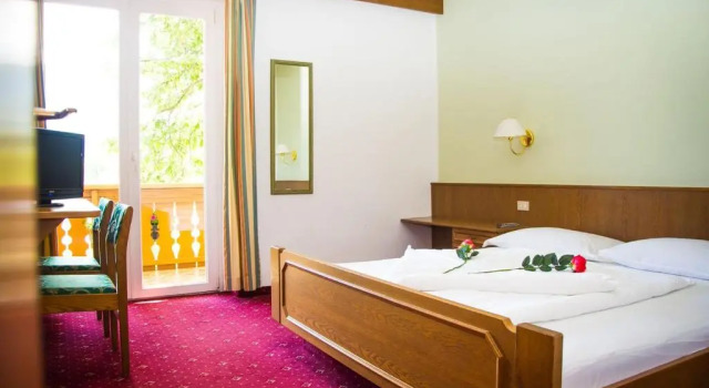 Двухместный номер Standard с балконом Hotel Marlingerhof
