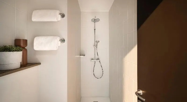 Двухместный номер Standard с балконом и с частичным видом на море PLACES Dalmacija by Valamar