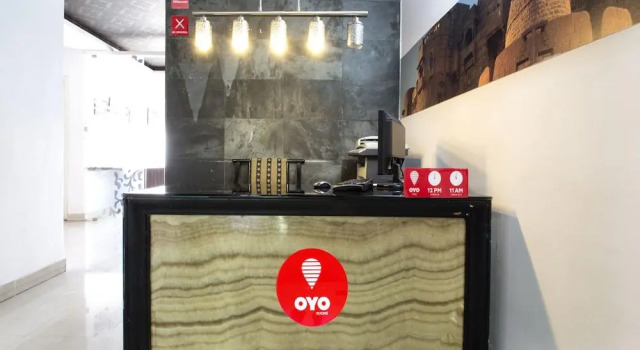 OYO 7495 Manikonda, Rezerwuj Hotel Gachibowli 