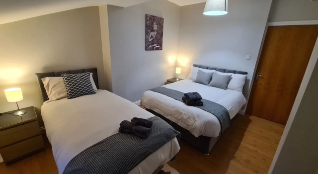 Апартаменты Economy Waterworks En suite Rooms with Private Living Room