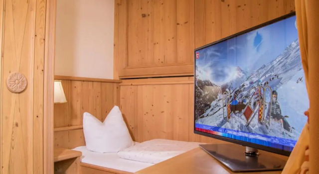 Полулюкс Superior Natur & Alpinhotel Post