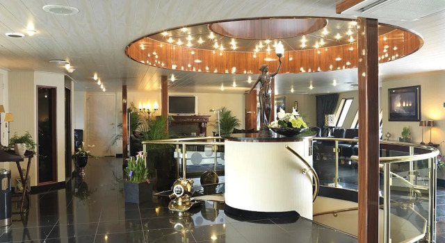 Crossgates Hotelship 3 Star - Altstadt - Düsseldorf, จอง โรงแรม Altstadt ดึสเซลดอร์ฟ