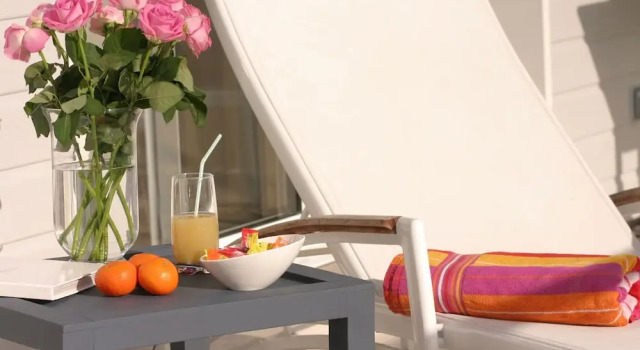 Modern Apartment near Beach in Benodet France, Забронировать Апартаменты/квартира Отели Finistère с парковкой, Парковка