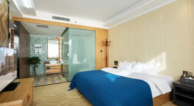 Люкс Oak Impression Hotel (Nanyang Wanda Plaza Yishengci Branch)