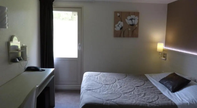 Двухместный номер Standard Logis Hôtel Alizéa Le Mans Nord