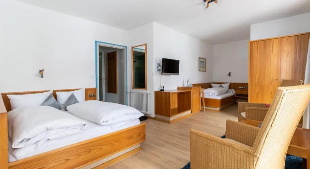 Трёхместный номер Standard Hotel Antonia
