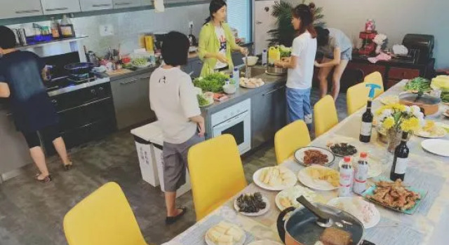 Beijing Fuliudu Homestay (Wuling Xifeng Branch), Book Hotel Hoteller i Beijing Province med parkering, Parkering