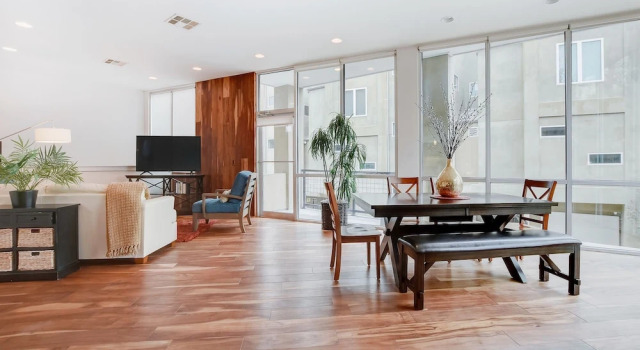 1500 Summit St Townhouse Unit 7