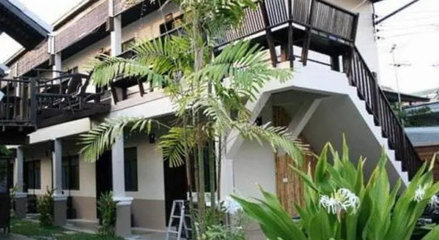 Кровать в общем номере Saithong Guesthouse