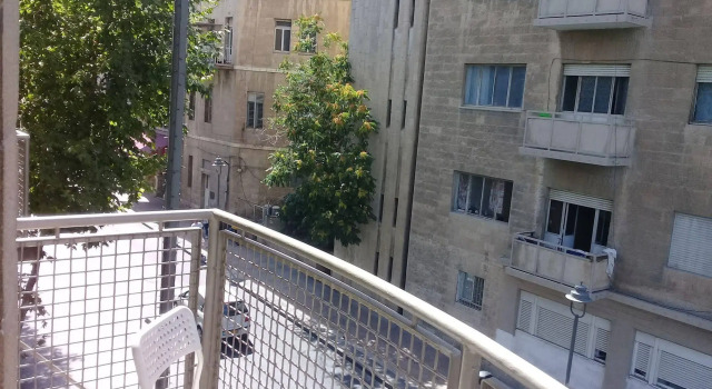 Segal in Jerusalem Apartments, Varaa Huoneisto Hotellit Jerusalem pysäköinnillä, lähellä New Gate, Pysäköinti