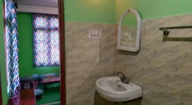 Stayers Hostel, Забронировать Хостел Хостелы Манали, Хостел