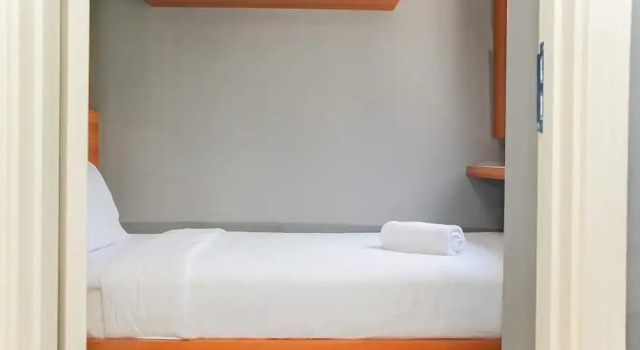 Comfortable and High Floor 2Br at Meikarta Apartment, Rezervați Apartament Cibatu West Java