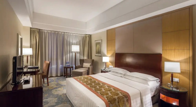 Двухместный номер Standard Zhengzhou Jianguo Hotel