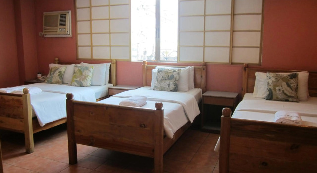 Nichols Airport Hotel