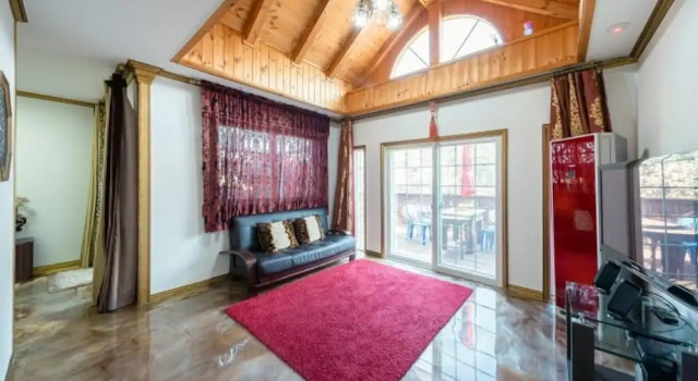 Fortune Rising Sun Hill Pension, Prenota Hotel Pocheon Gyeonggi-do