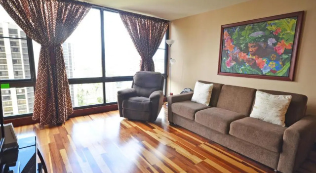 Waikiki Sunset 2105 Paradise Awaits 1-bedroom Superior Suite with Incredible Views