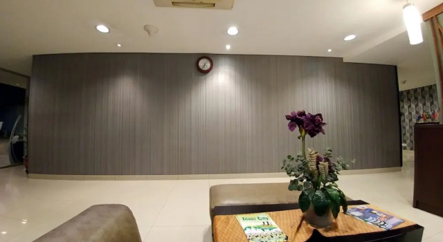 Big Studio at Cosmo Terrace Apartment Thamrin City By Travelio