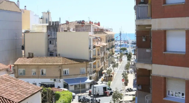 Apartamento Junto al mar Para 6 Personas en Cambrils, Забронировать Апартаменты/квартира Отели El Baix Camp с бассейном, Бассейн