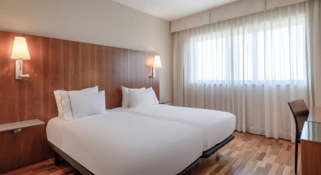 Номер Standard AC Hotel Alcalá de Henares by Marriott