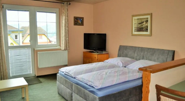Студия с балконом Apartments Nicol