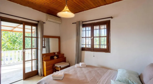 Коттедж Seaside Retreat for Families and Pets