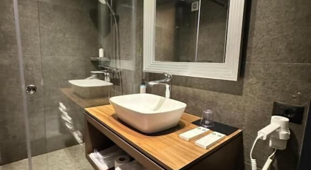 Двухместный номер Deluxe с видом на море Palladium Beach Resort- Luxury Leading Hotels, Private Beach Included