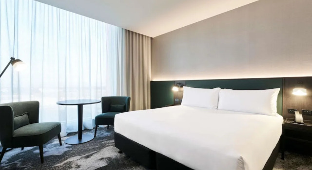 Двухместный номер Deluxe с красивым видом из окна Novotel Melbourne Airport
