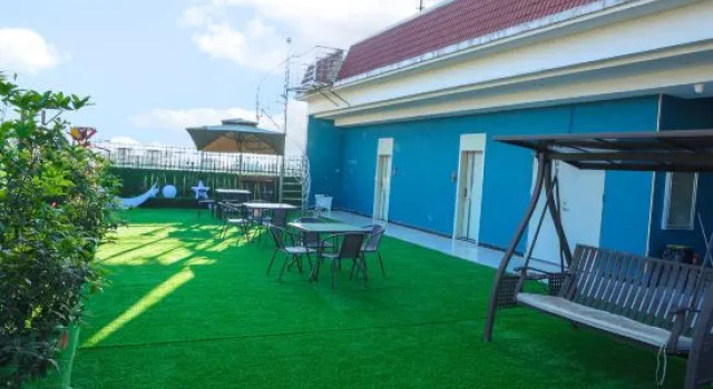 Ruili Manxing Boutique Hotel, Buchen Sie Boutique Dehong 
