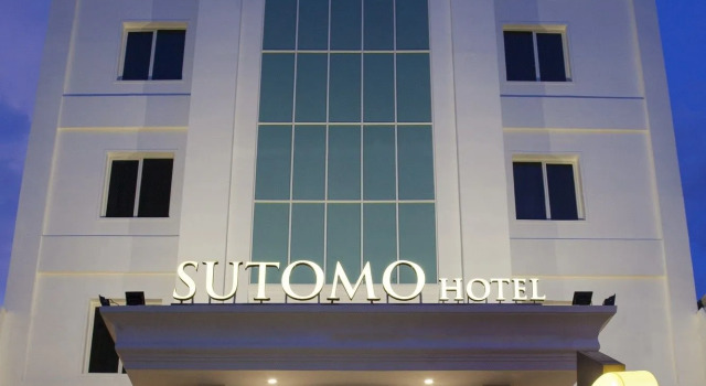 Hotel Sutomo, Book Hotel Hotels in Sulawesi with Parking, Parking