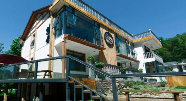Qishe Hostel, Забронировать Хостел Jiawan Хунань