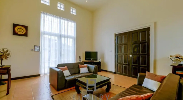 Bali Style 2 Bedroom Villa with Pool - B99, Забронировать Курортный отель Ban Khao Takiap Као-Такиаб, рядом с Храм Ват-Као-Крайлас