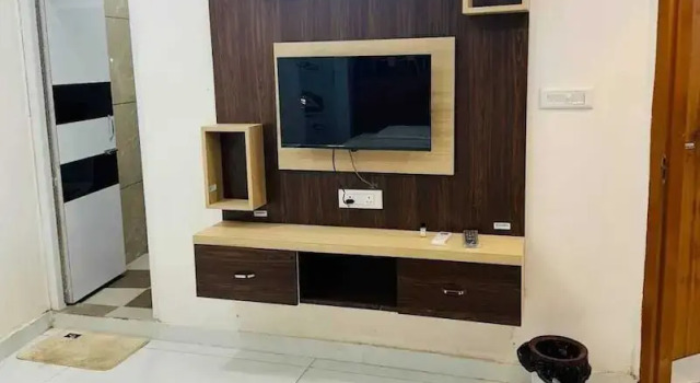 R3 Hotel