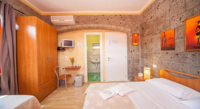 Трёхместный номер Standard Villa De Angelis