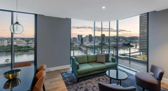 Апартаменты Пентхаус с 3 комнатами с балконом и с видом на реку Adina Apartment Hotel Brisbane