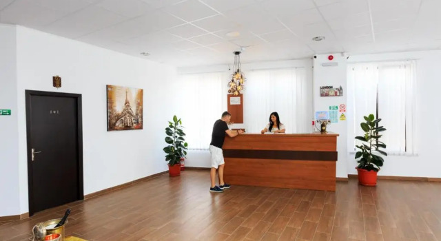 Corner Center Rental, Buchen Sie Hotel Buzău 