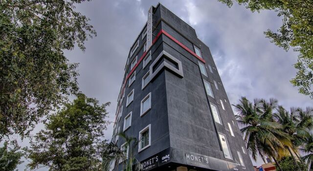 OYO Townhouse 035 Indiranagar, Забронировать Отель Отели штата Карнатаки с парковкой, Парковка