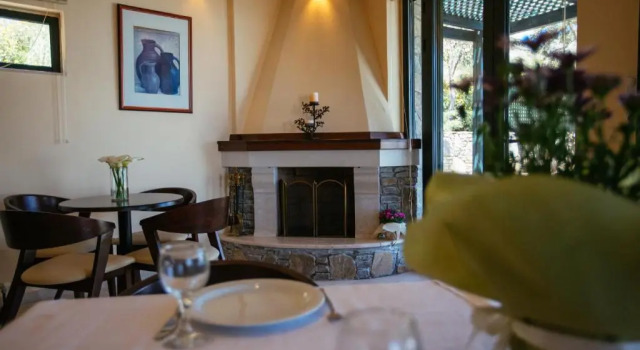 Aetovigla Guesthouse, Забронировать Отель Krousón Центральный Крит