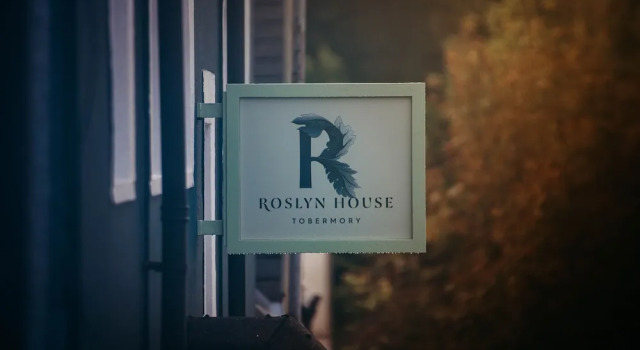 Roslyn House