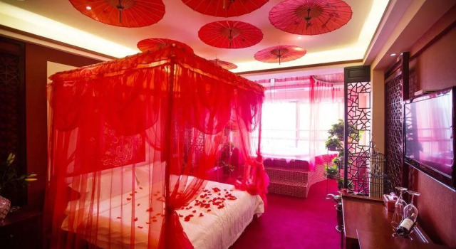 Luoyang Love Romantic Scene Hotel(洛阳唯爱浪漫场景酒店(新都汇王城公园地铁站店)), Rezervovat Hotel Xi Gong 