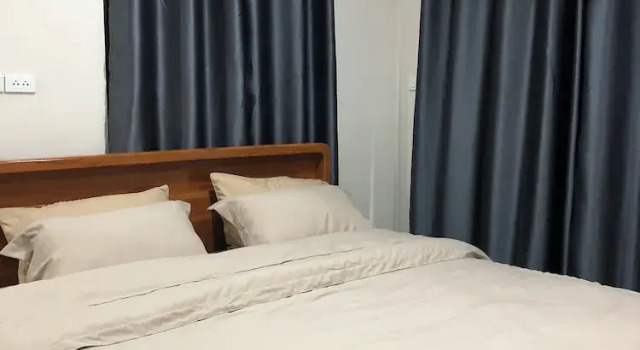 The Sun Homestay, Забронировать Апартаменты/квартира Отели Кута с парковкой, Парковка