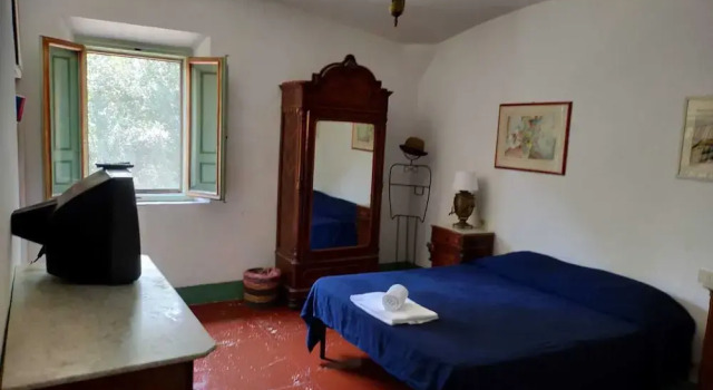Captivating 3-bedroom Apartment in Certaldo
